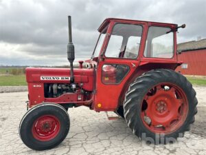 Traktor VOLVO-BM T 430