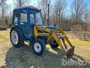 Traktor FORD 3600
