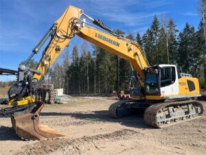 Bandgrävare Liebherr R936 LCV