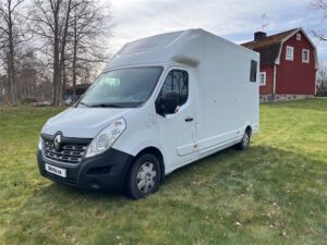 Hästlastbil Renault Master 3.5T 2.3 dCi Hästlastbil (stuteri modell)