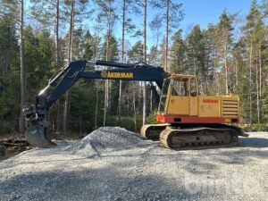 Band grävmaskin Åkerman H7
