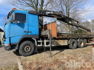Kranbil VOLVO FH12 6X2