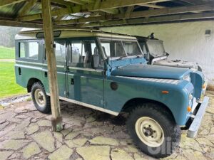 Lätt lastbil LANDROVER 109 STAT WAG D