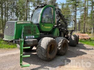 Skotare JOHN DEERE 1110E