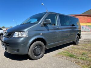 Personbil VW CARAVELLE COMFL 2