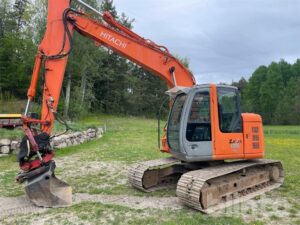 Grävmaskin Hitachi 135 us