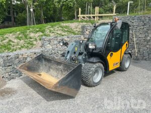 Teleskoplastare Giant 4548 Tendo med flera redskap