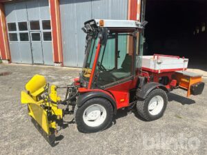 Redskapsbärare A.CARRARO SUPERP 3800HST - 3 redskap