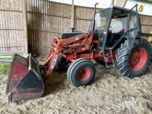 Traktor CASE 1490