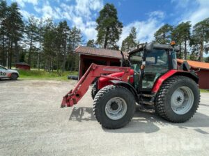Traktor MASSEY FERGUSON 6255-4
