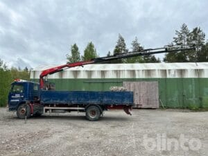 Kranbil SCANIA G93ML4X2L 21050 / Med Fassi F110 från 2008