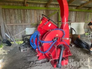 Flishugg Farmi Chipper CH260