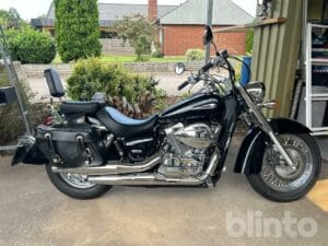 Motorcykel Honda VT750C4 Shadow - 542 km