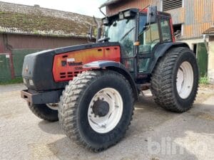 Traktor VALMET 8550