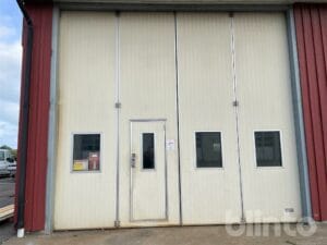 Verkstadsport 5000x4600mm
