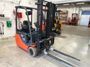 Motviktstruck Toyota 8FBET15