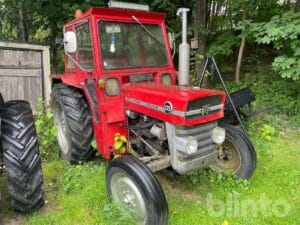 Traktor MF 135 SPECIAL 8-VX