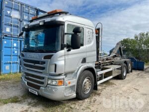 Lastväxlarbil SCANIA P400LB6X2*4HNB