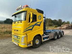Lastväxlare VOLVO FH 540 8*4 tridem