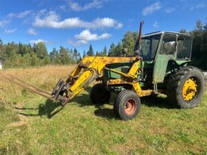 Traktor JOHN DEERE 3020