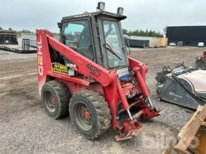 Kompaktlastare Gehl med Grävaggregat