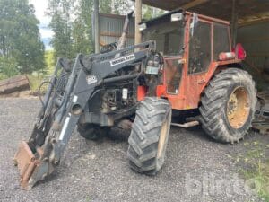 Traktor BM VOLVO-VALMET 805-4