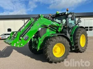 Traktor John Deere 6215R - Trima +6.1P - 2105 h