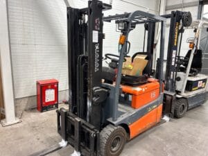 Elmotviktstruck Toyota FBESF15