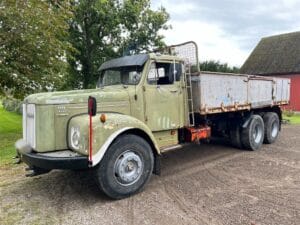 Lastbil SCANIA LS110S46 220