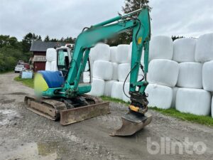 Grävmaskin IHI 65VX2 med rotortilt och 3 skopor