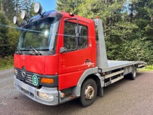 Bärgningsbil MERCEDES-BENZ 815