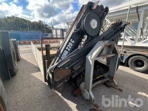 Kranflak HIAB 220 C 5 med lemflak