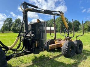 Skogsvagn Moheda 135/4WD