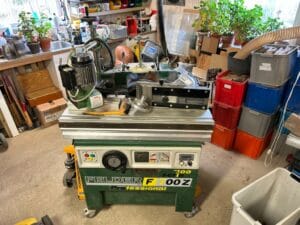 Bordsfräs Fender F700 Z PRO