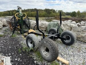 Skogsvagn med kran Kellfri SV60