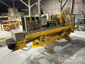 Vedklyv / vedkombi Kölefors