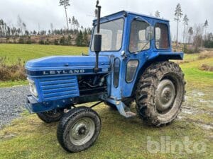 Traktor LEYLAND NUFFIELD 344