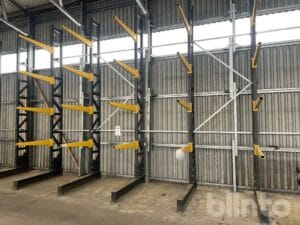 Grenställ 6 ben GBD 5 meter högt med 4 armar