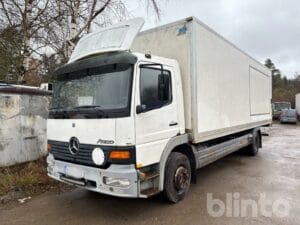 Lastbil MERCEDES BENZ 1223 4X2