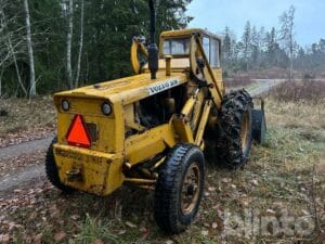 Baklastare Entrprenadmaskin Volvo BM218