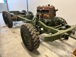 Militärbil VOLVO L 2204 (TL 22) 912