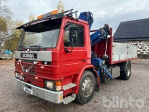 Kranbil med 3-vägstipp Scania G82M 4X2 EFFER