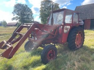 Traktor VOLVO-BM T 430