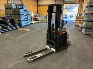 Åkstaplare BT SPE120L