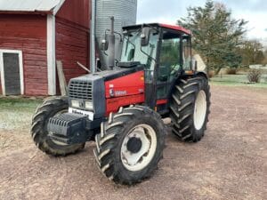 Traktor VALMET 665-4