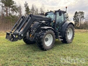 Traktor VALTRA N175 Direct