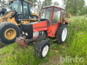 Traktor VALMET 604