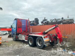 Krokbil VOLVO FH12 6X2