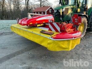 Frontmonterat slåtteraggregat Pöttinger