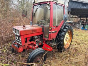 Traktor INTERNATIONAL 485 XL 2WD